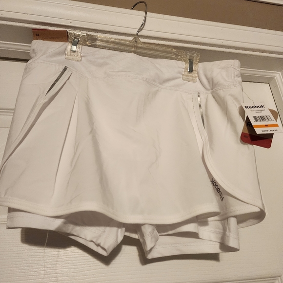 Reebok Skort - Picture 1 of 4